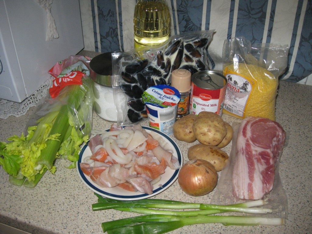 Supa de peste si  fructe de mare (Seafood chowder)