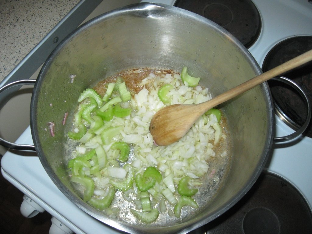 Supa de peste si  fructe de mare (Seafood chowder)