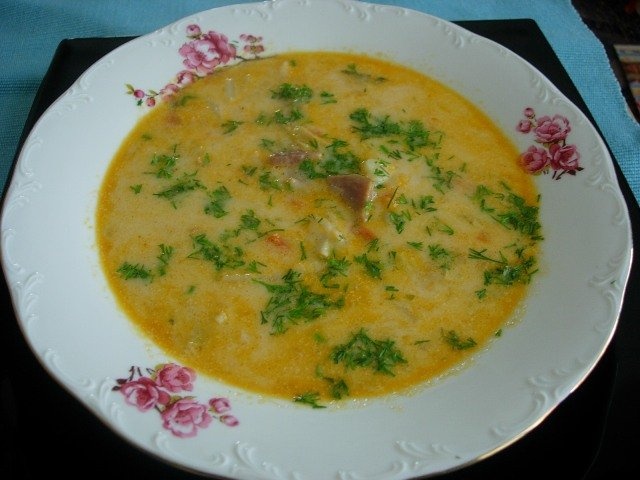 Ciorba de varza dulce cu afumatura