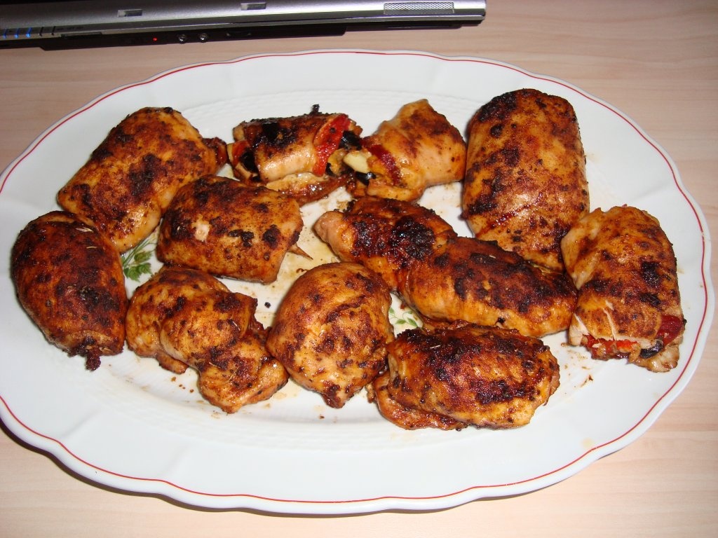 Rulouri din piept de pui