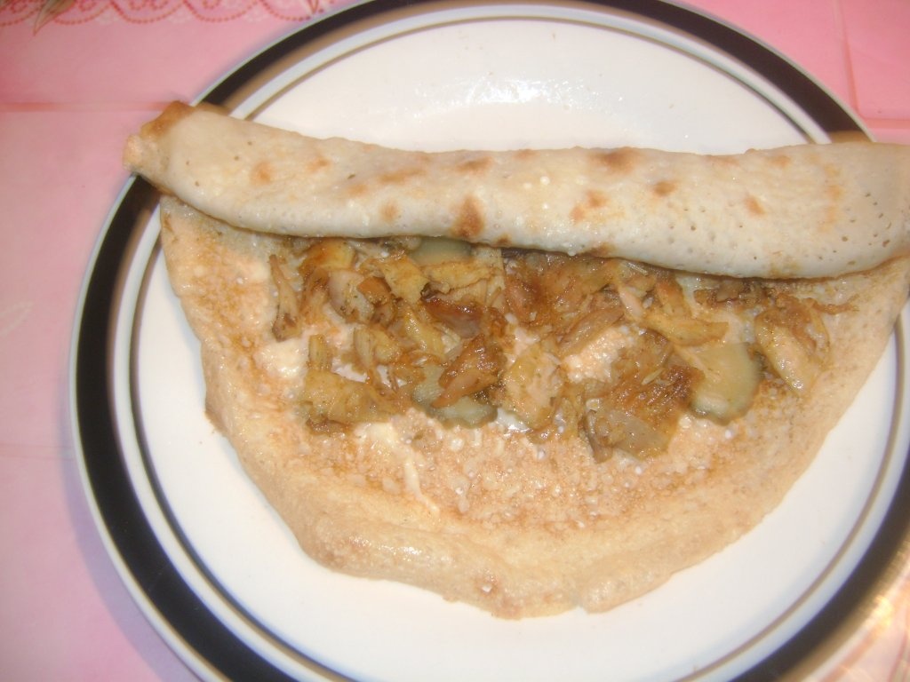 Clatite cu carne de pui