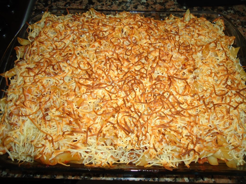 Paste cu carne la cuptor