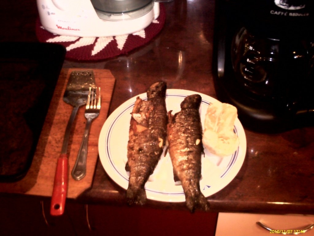 Pastrav cu cartofi la cuptor