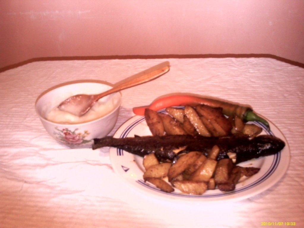 Pastrav cu cartofi la cuptor