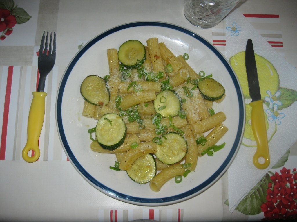 Tortiglioni cu dovlecel