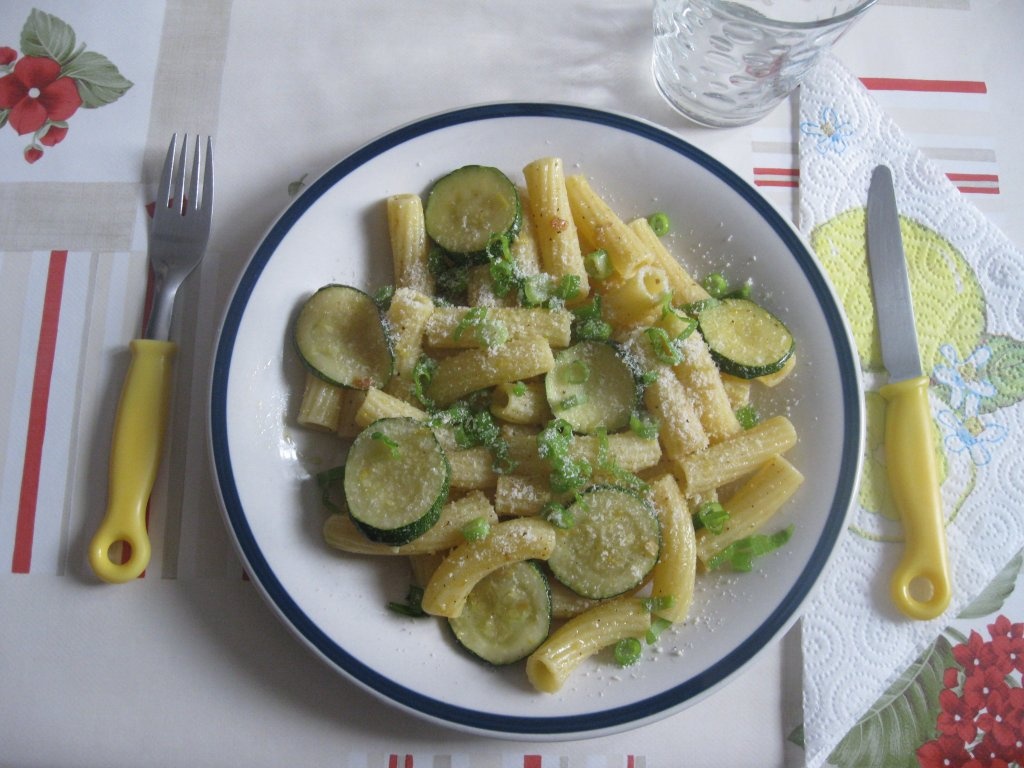 Tortiglioni cu dovlecel