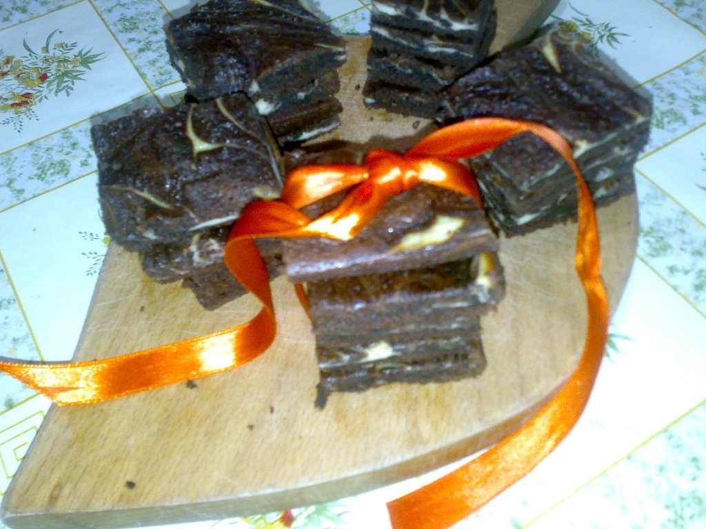 Brownies-cu crema de branza