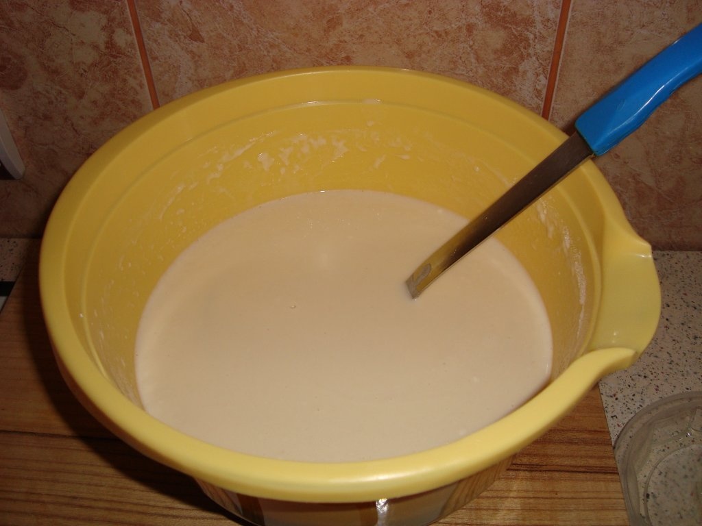 Clatite cu gem si topping