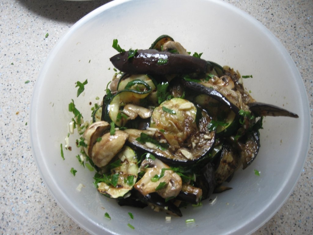 Legume la grill cu piept de pui