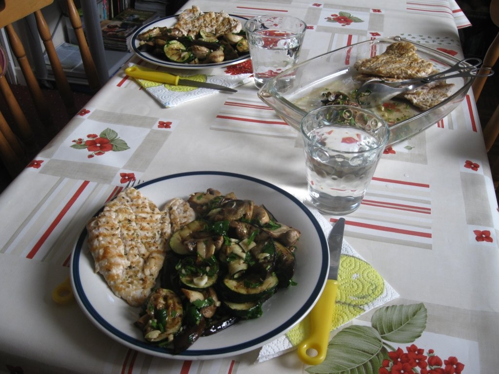 Legume la grill cu piept de pui