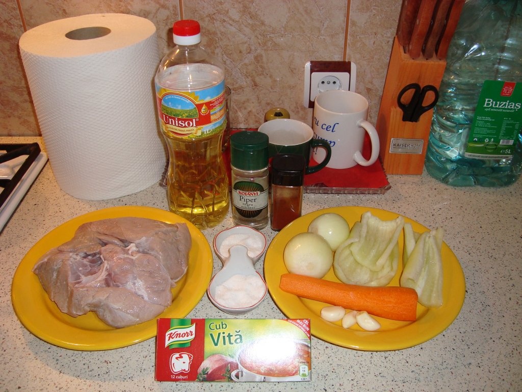 Tocanita de vitel cu piure de cartofi