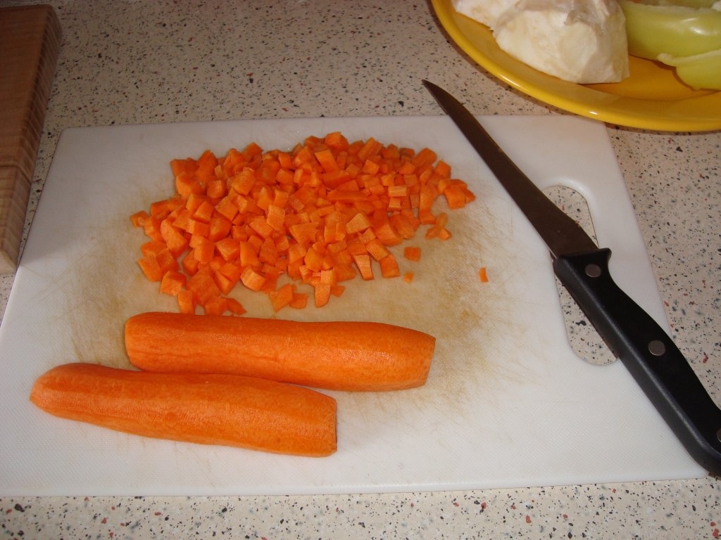 Spaghete cu sos de carne de vita