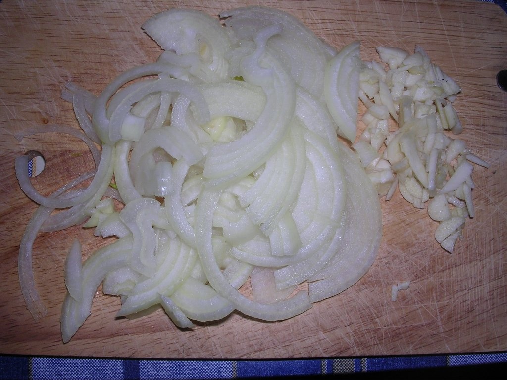 Piept de pui cu legume