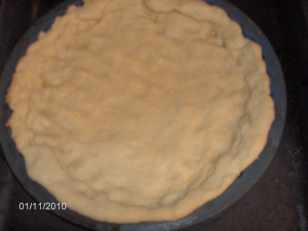 Tarta cu brinza si ceapa