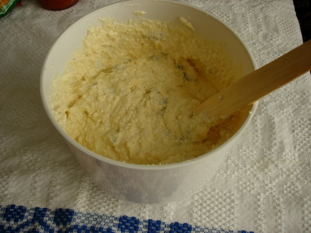 Tort de mere cu branza