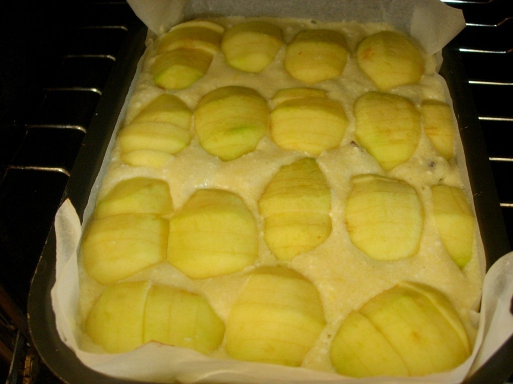 Tort de mere cu branza