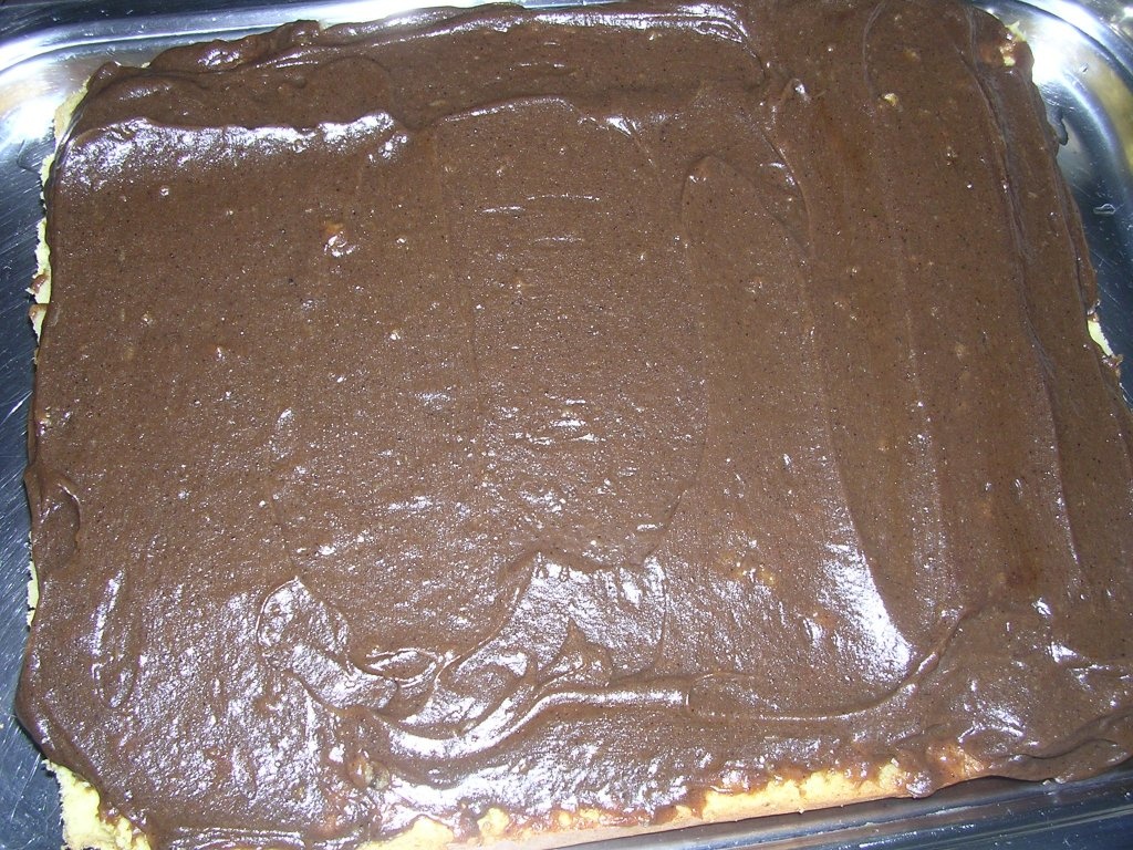 Tort cu crema de cafea