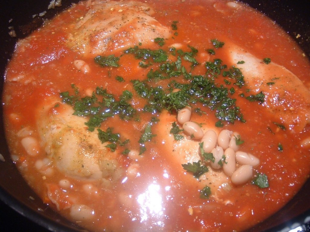 Iahnie de fasole alba cu pui