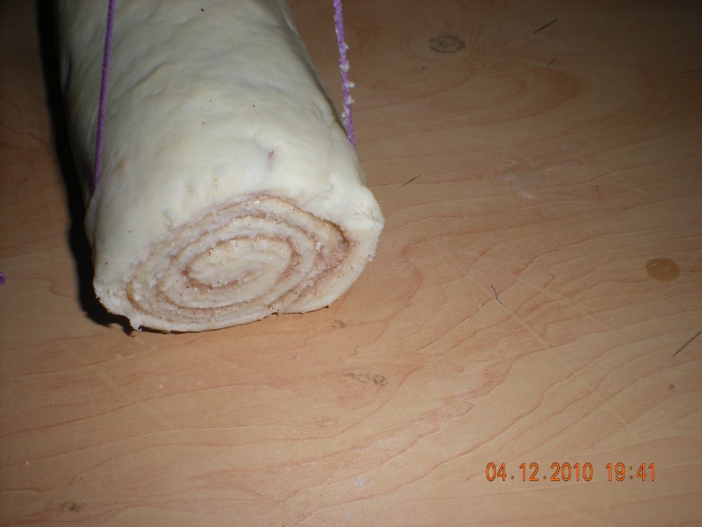 Cinnamon Rolls-Reteta Laurei Adamache