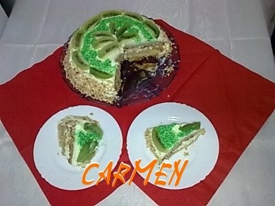 Tort kiwi cu crema de lamaie