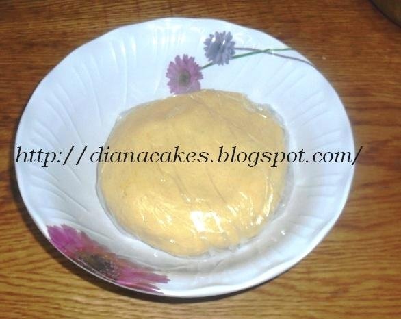 Tarta caramel cu mere