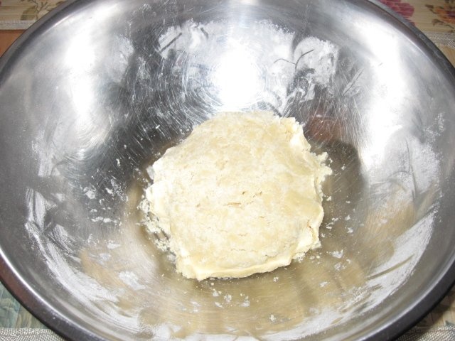 Specialitatea casei Tarta cu fructe de padure