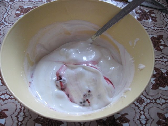 Specialitatea casei Tarta cu fructe de padure