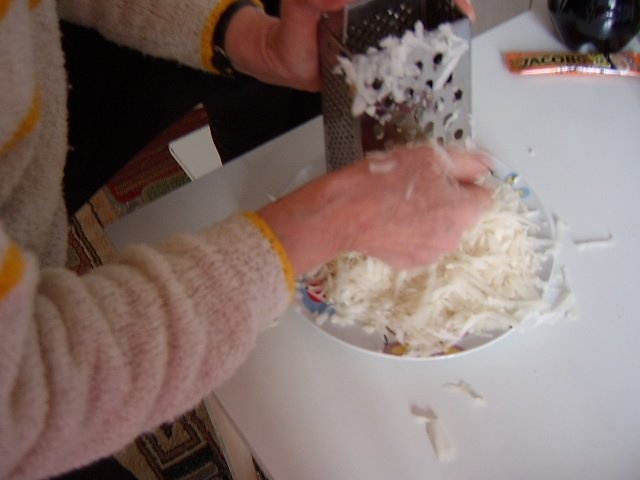 Salata de ridichie neagra