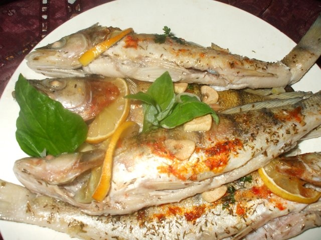 Salau cu fructe la cuptor