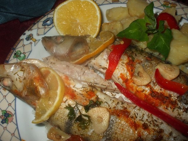 Salau cu fructe la cuptor