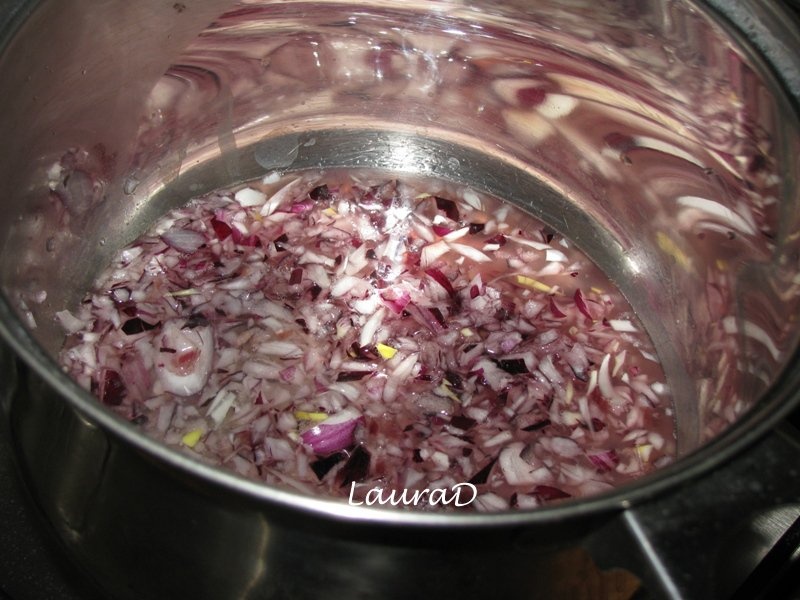 Chowder cu piept de curcan, linte verde si porumb