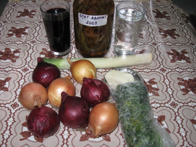 Ceapa fiarta in vin rosu