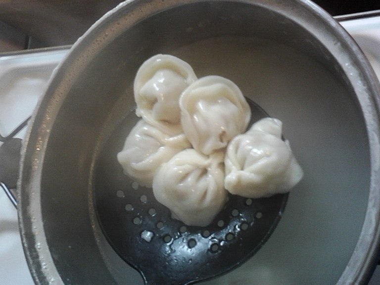 Torttelini cu unt si smantana