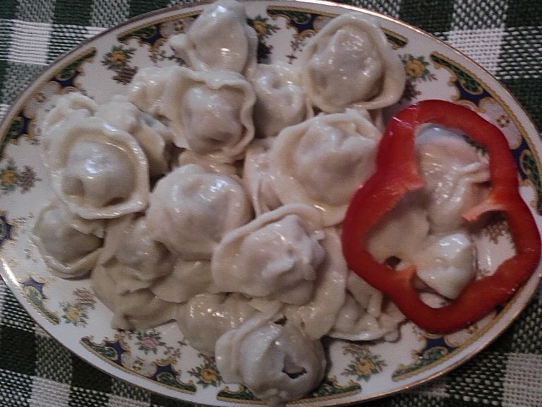 Torttelini cu unt si smantana