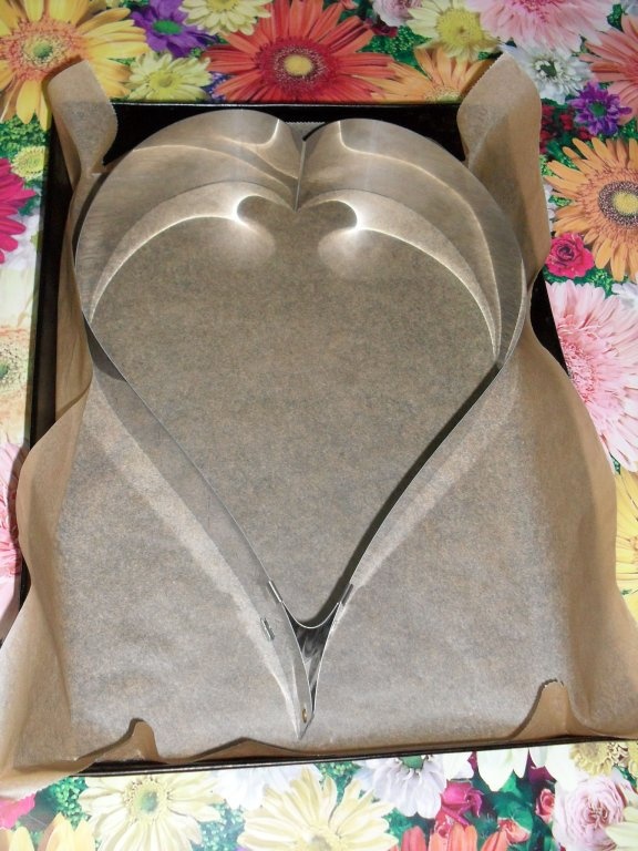 Tort ,,Inimioara cu fructe,,