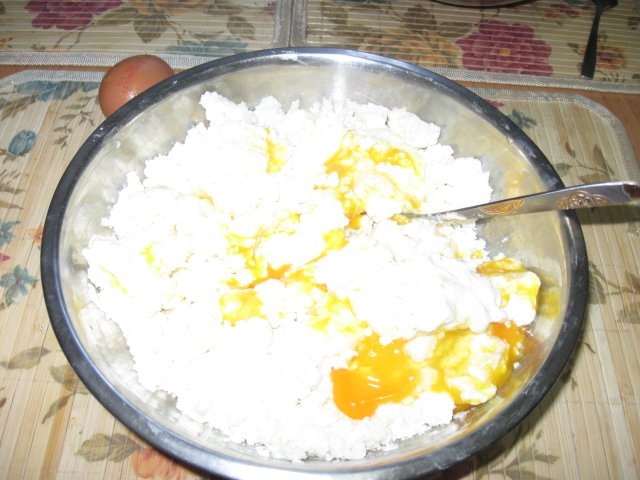 Placinta rulata cu branza si Turta in foi