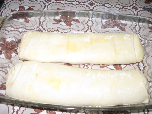 Placinta rulata cu branza si Turta in foi