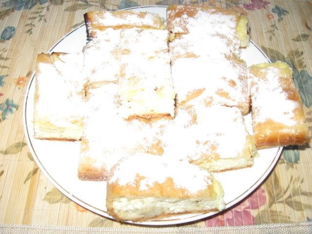 Placinta rulata cu branza si Turta in foi