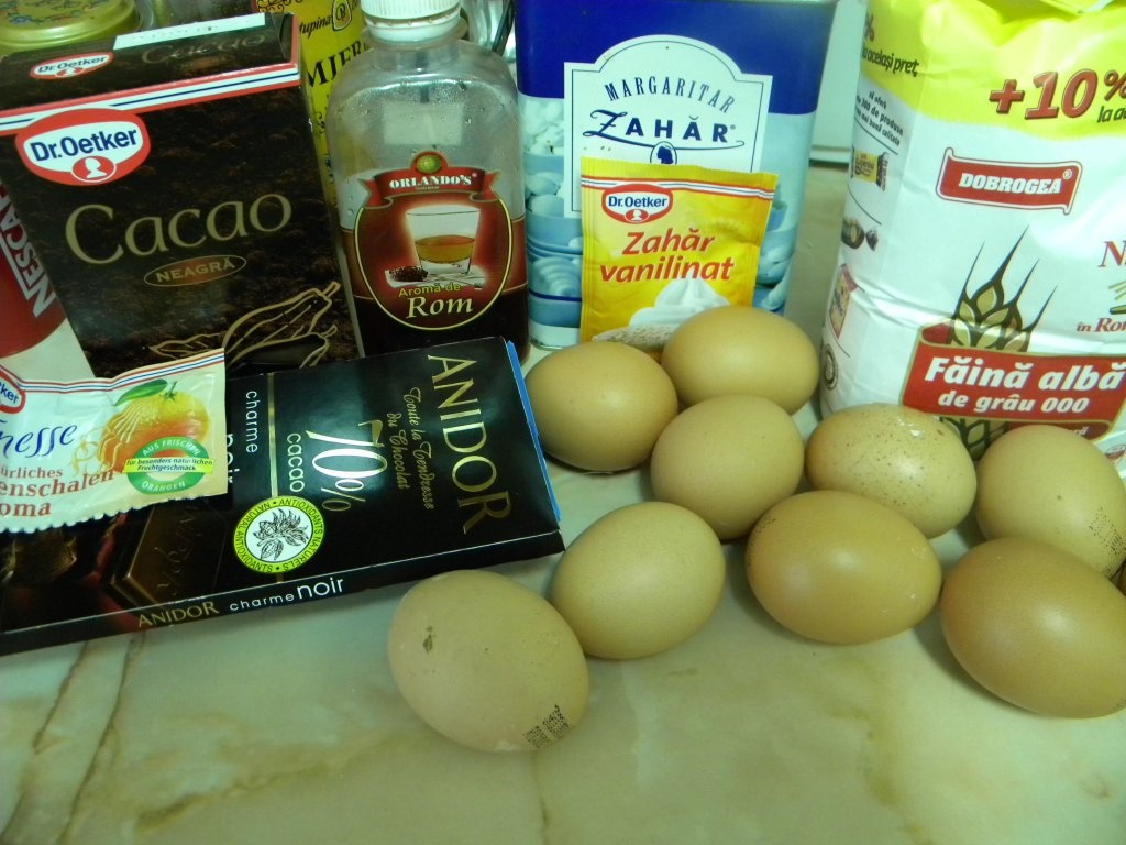 Amandine cu glazura de caramel