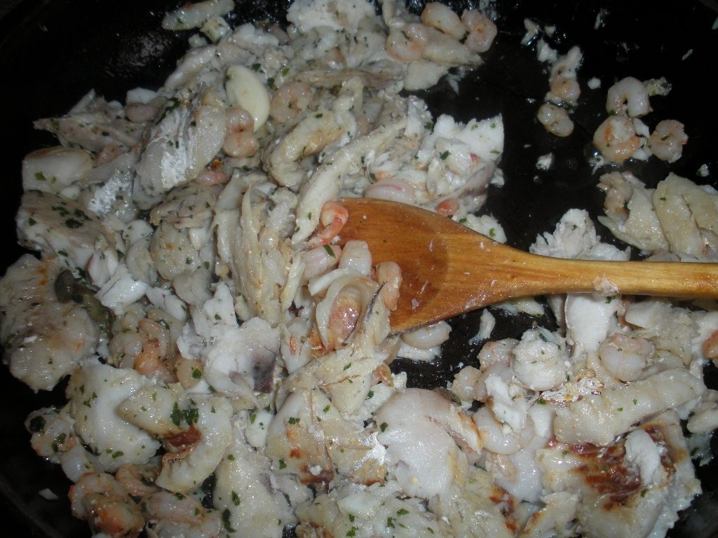 Ravioli  cu umplutura de  peste