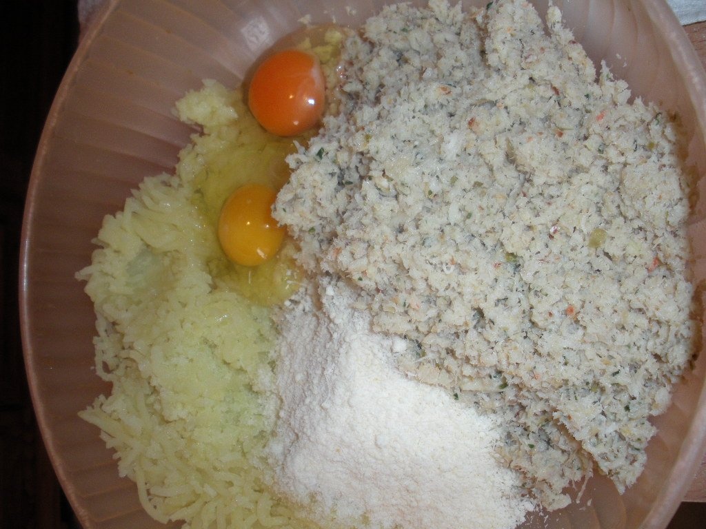 Ravioli  cu umplutura de  peste