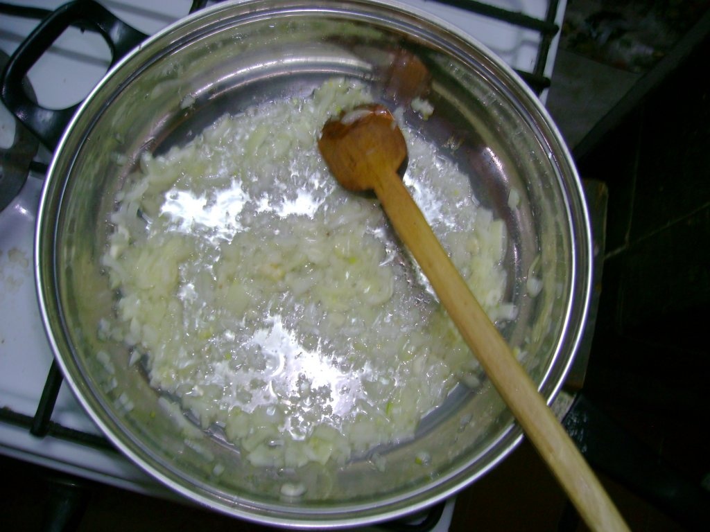 Tortillas umplute cu piept de pui picant