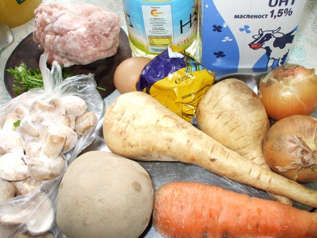 Supa crema de ciuperci cu perisoare