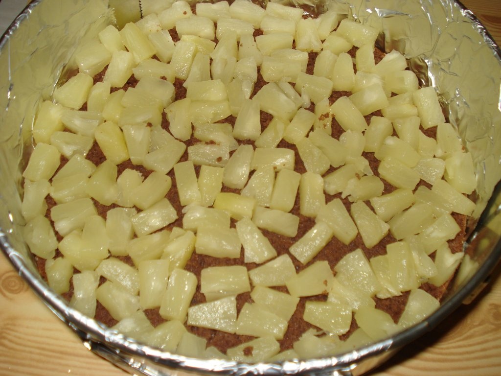 Tort cu branza si ananas