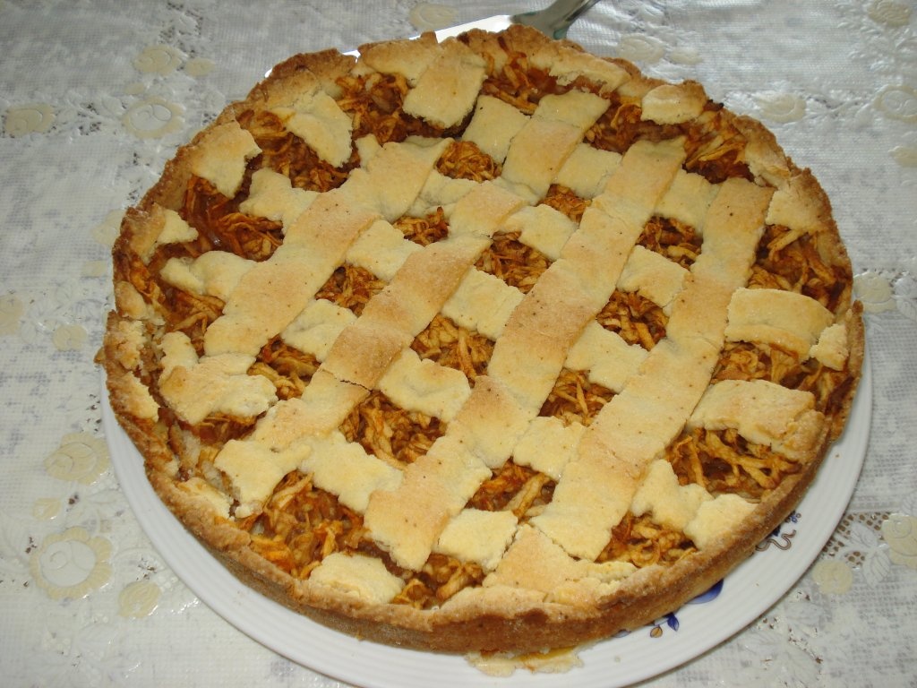 Prajitura cu mere si aluat gratar