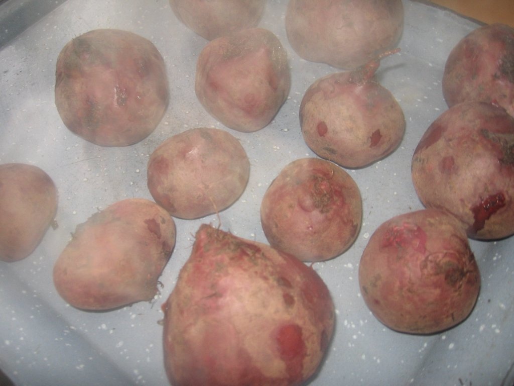 Salata de sfecla rosie