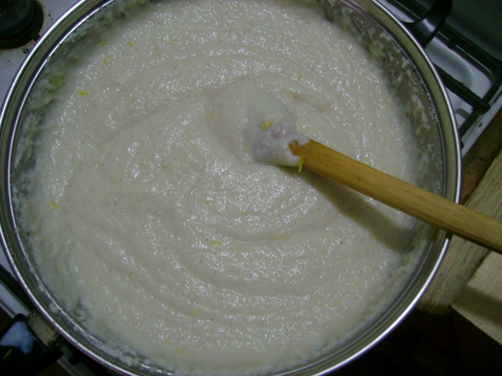 Reţetă de preparare a papanaşilor