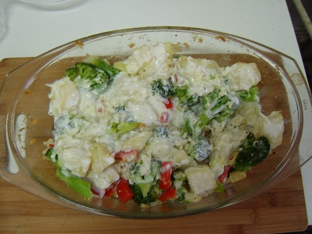 Cartofi cu broccoli si iaurt