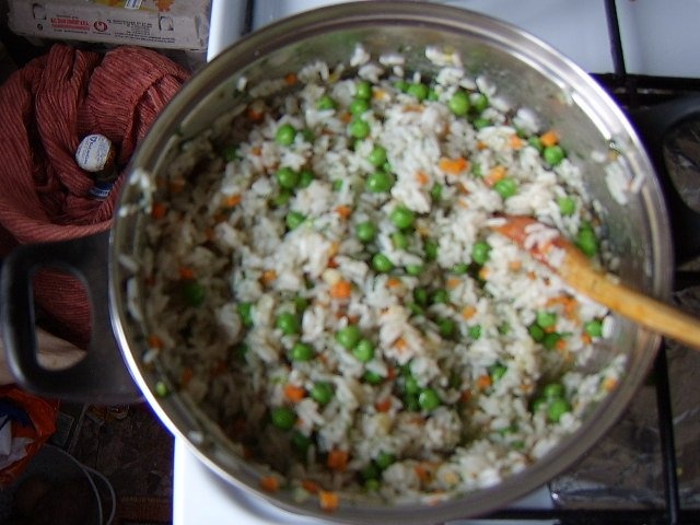 Pui cu ananas si Rizi-bizi