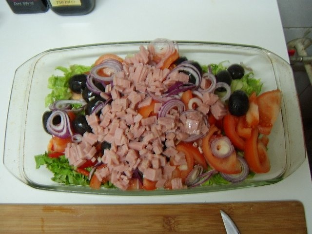 Salata cu sunca York